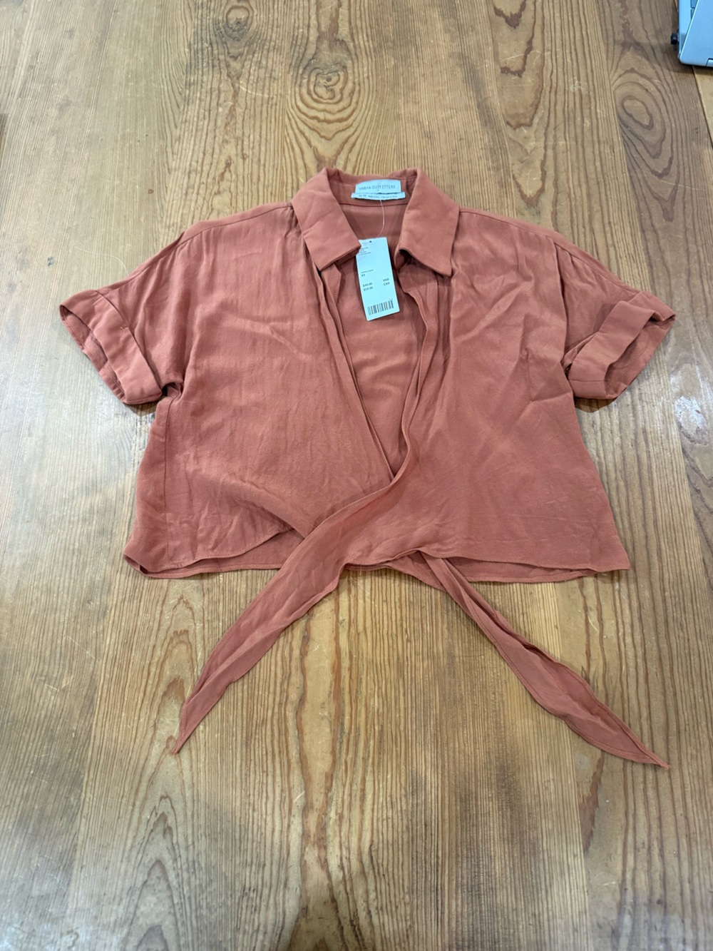 Women’s Rust Tie-Front Short Sleeve Top